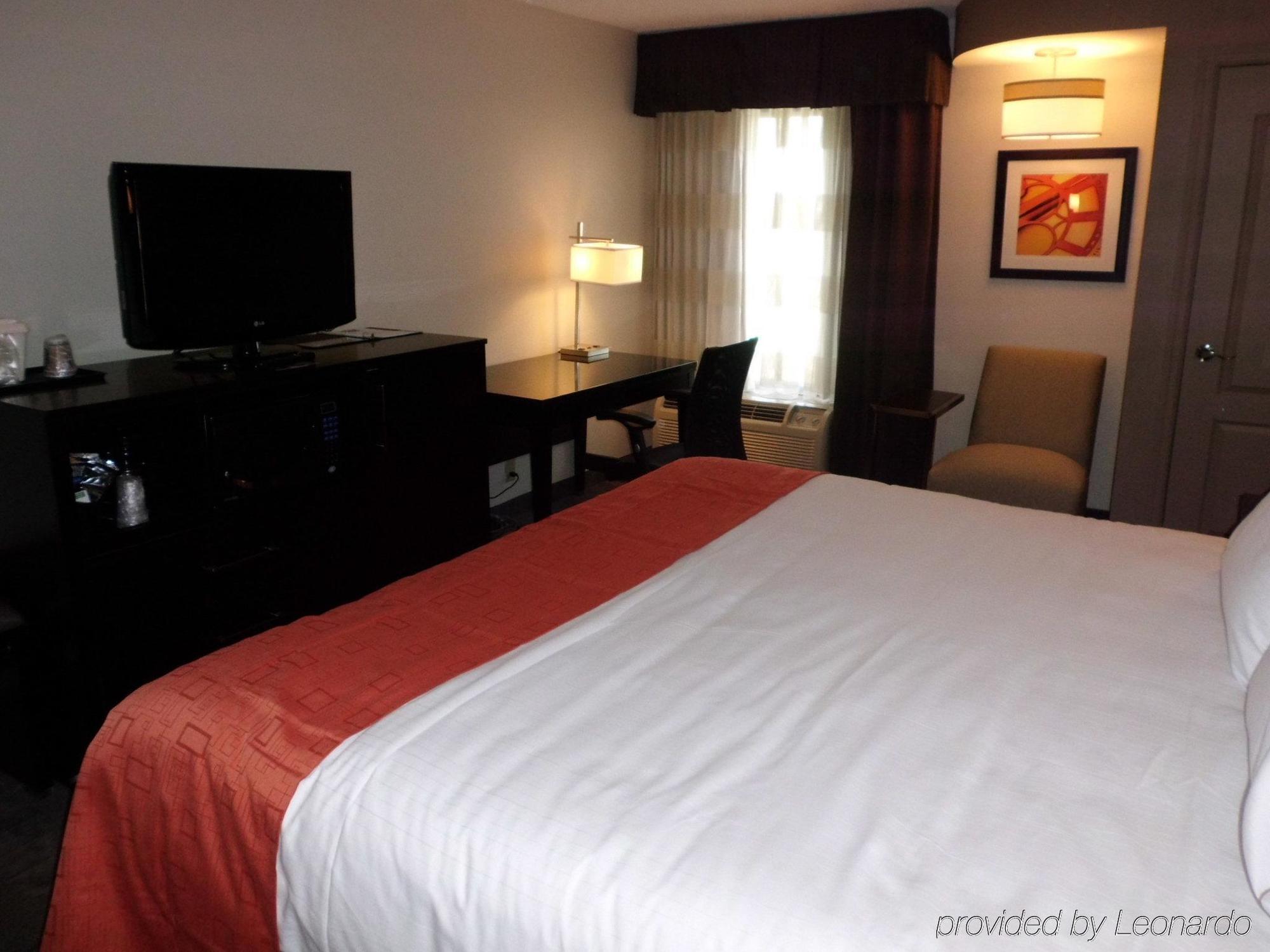 Holiday Inn Express Burlington By Ihg Szoba fotó